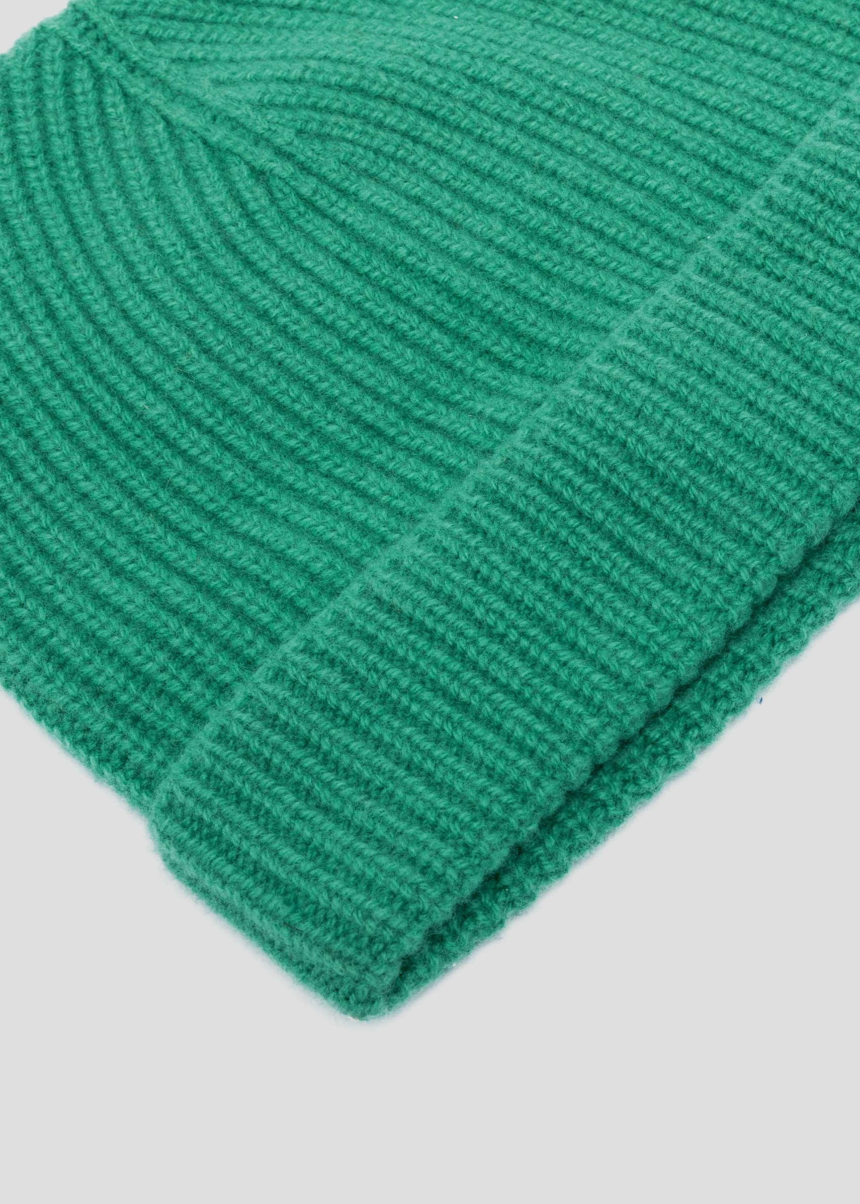 SEVEN GAUGE: LAMBSWOOL BEANIE FERN