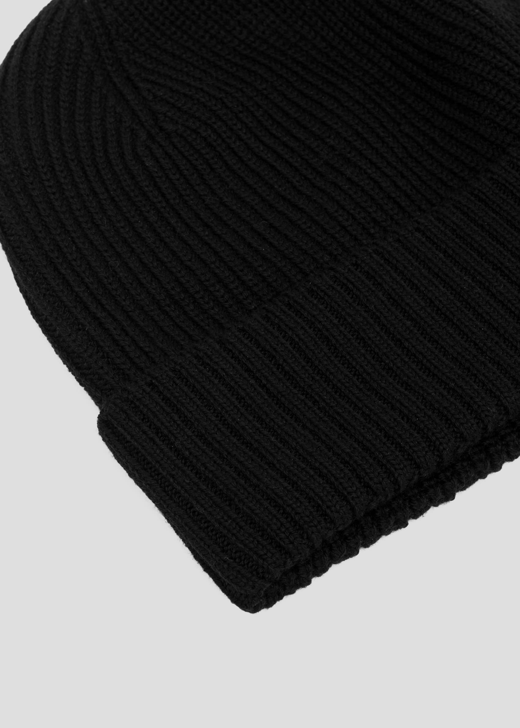 SEVEN GAUGE: MERINOS BEANIE BLACK